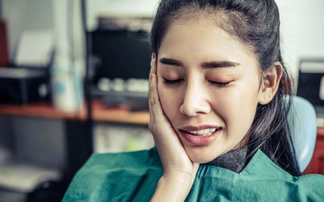 When to See a Dentist for Tooth Pain: Don’t Wait Too Long