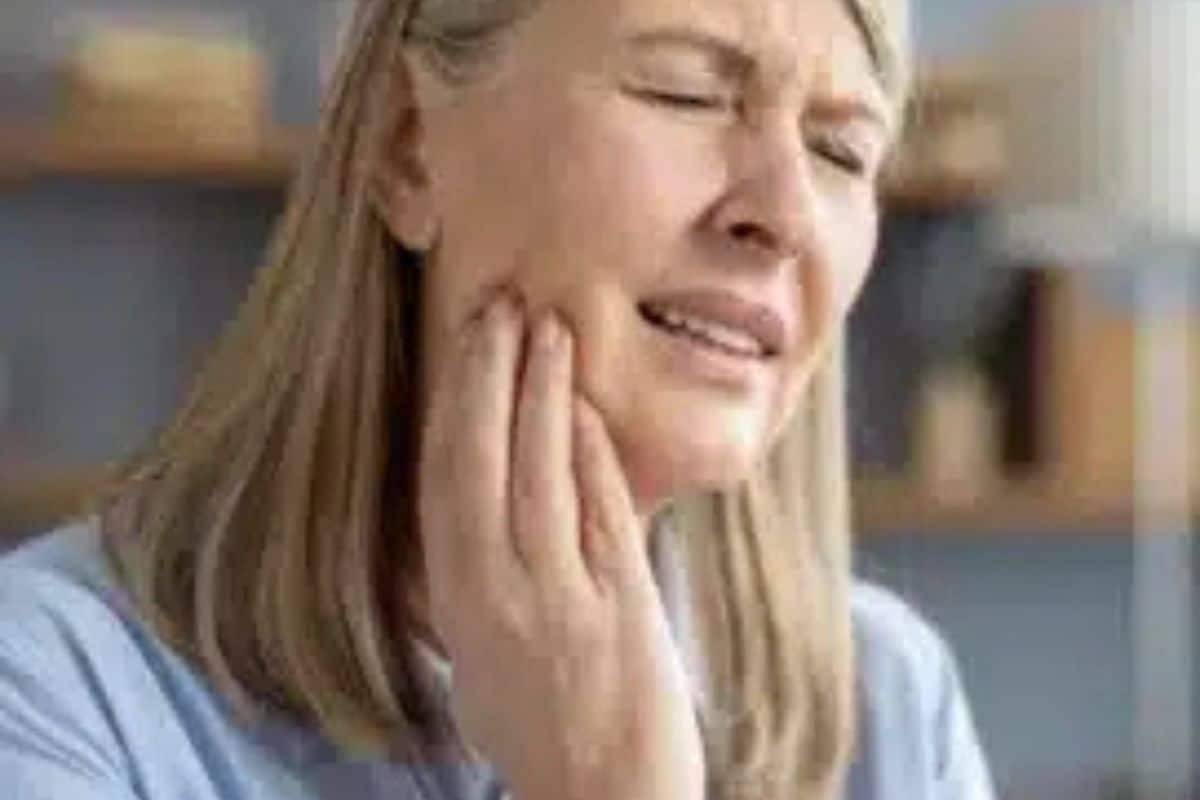 patient seek Urgent Dental Care